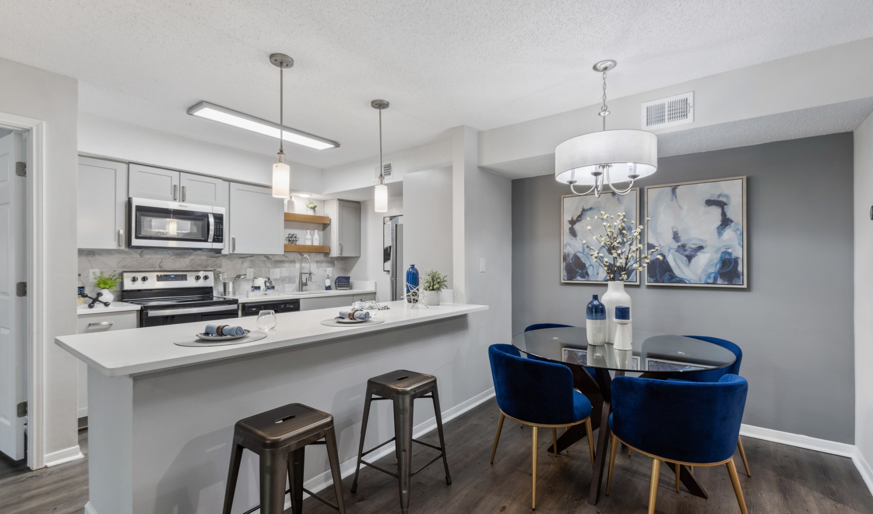 Newly Renovated Dining Room And Kitchen At The Victor Verdae Apartments